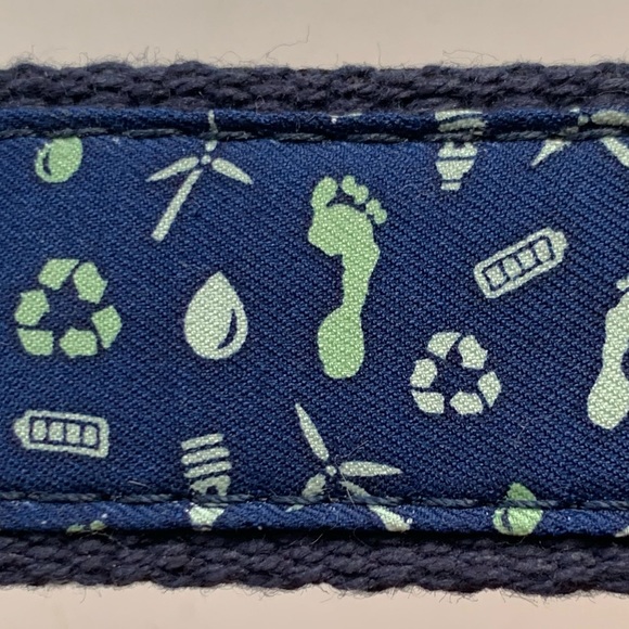 NIB Vineyard Vines Green Footprint Keychain Keyfob Mini Lanyard - Navy Blue - Picture 7 of 16